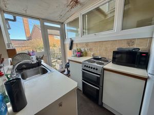 Photo 13- click for photo gallery